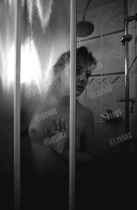 sarah salle de bain mars 2025 163